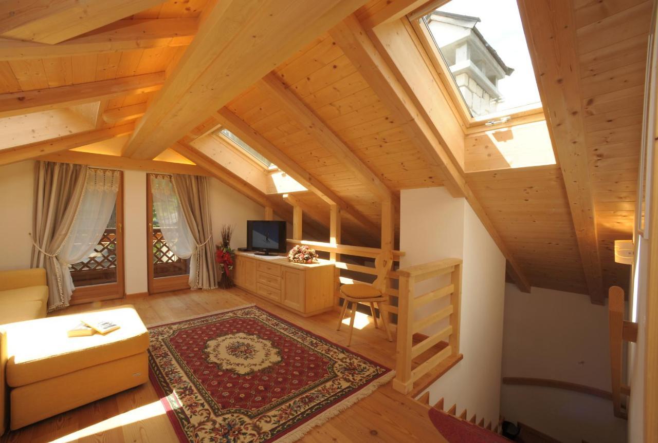 Romantic Chalet Dolomiti 瓦尔迪佐多 外观 照片